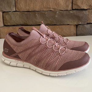 skechers stretch knit bungee slip on